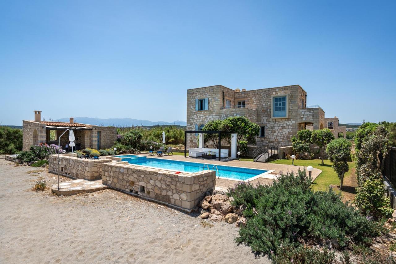 Beachfront Villa Turquoise With Private Pool, Bbq And Ping Pong Table La Canea Exterior foto