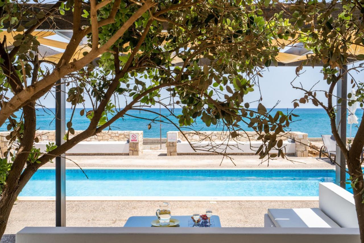 Beachfront Villa Turquoise With Private Pool, Bbq And Ping Pong Table La Canea Exterior foto